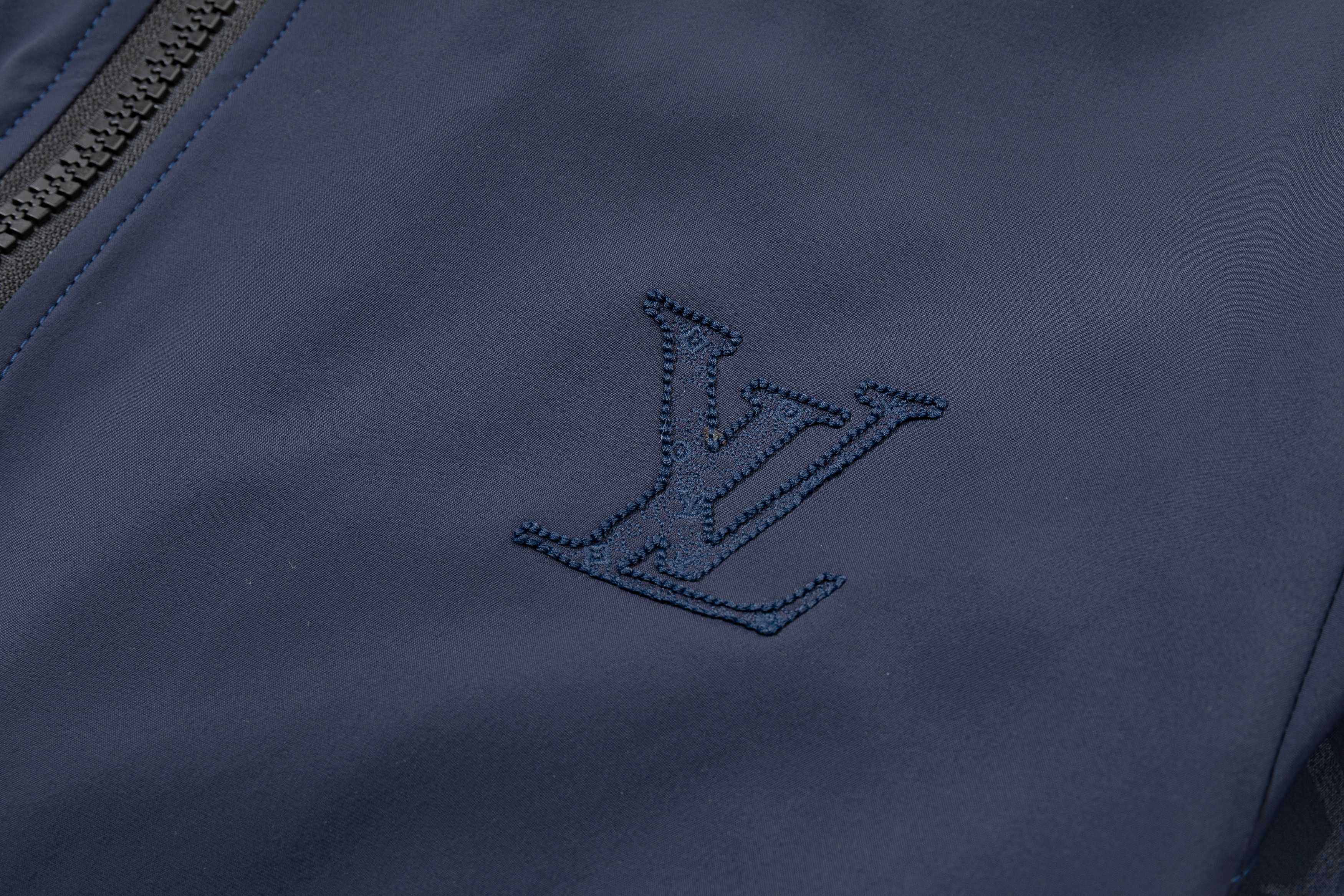 Nylon printed jacket