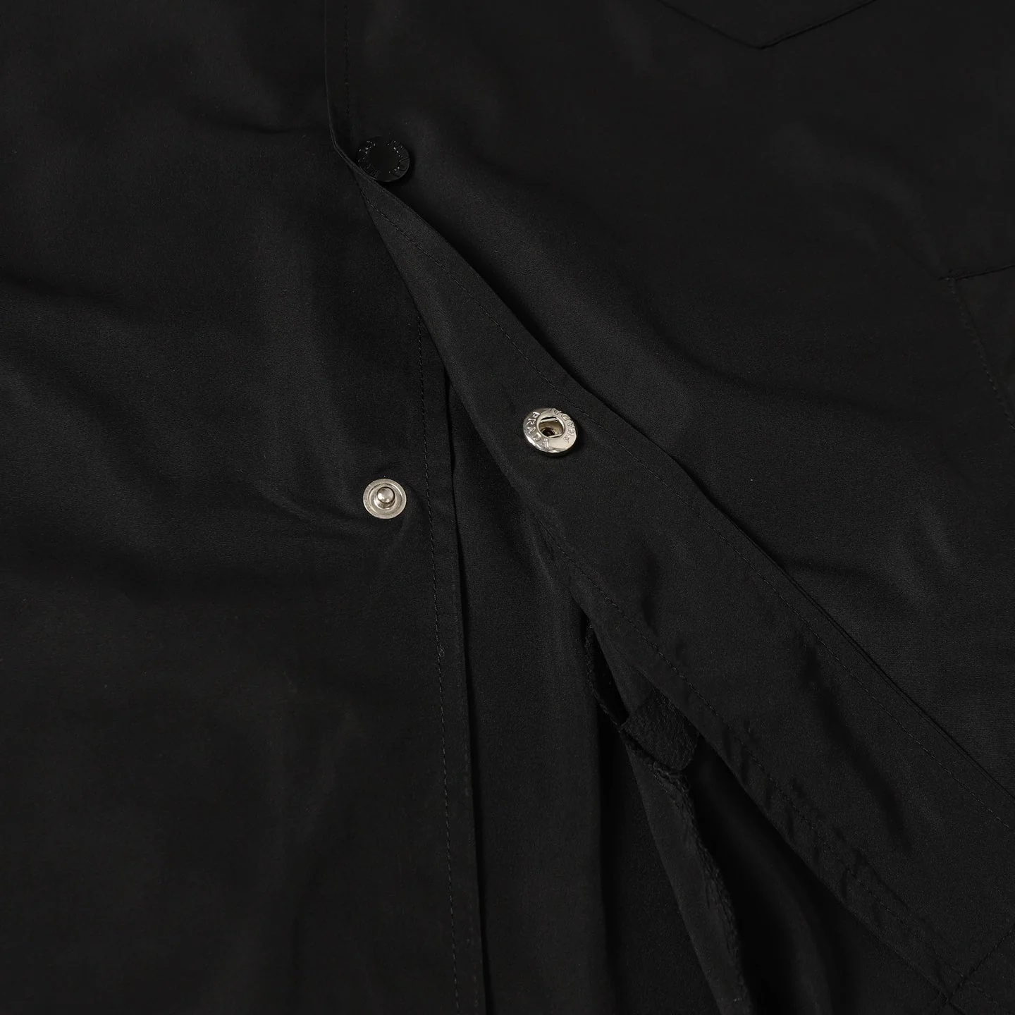 Nylon pocket T-shirt