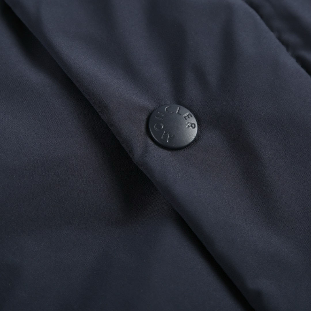 Nylon printed jacket