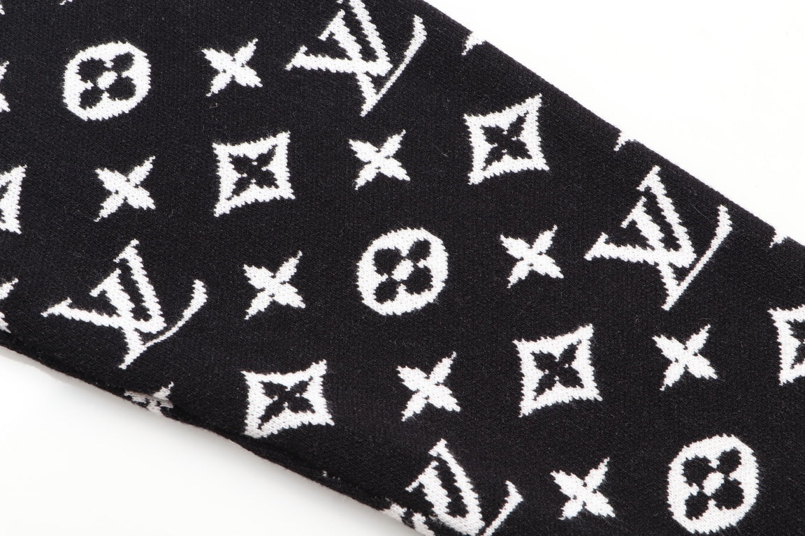 Knitted cashmere cardigan