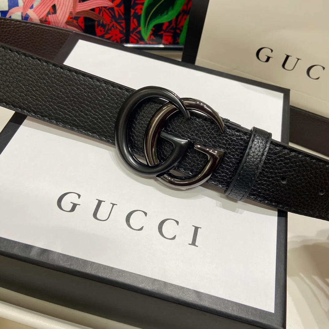 Pebbled Leather Colorblock Belt