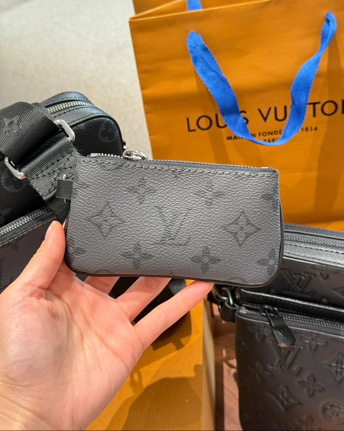 Men's 3-in-1 Messenger Bag