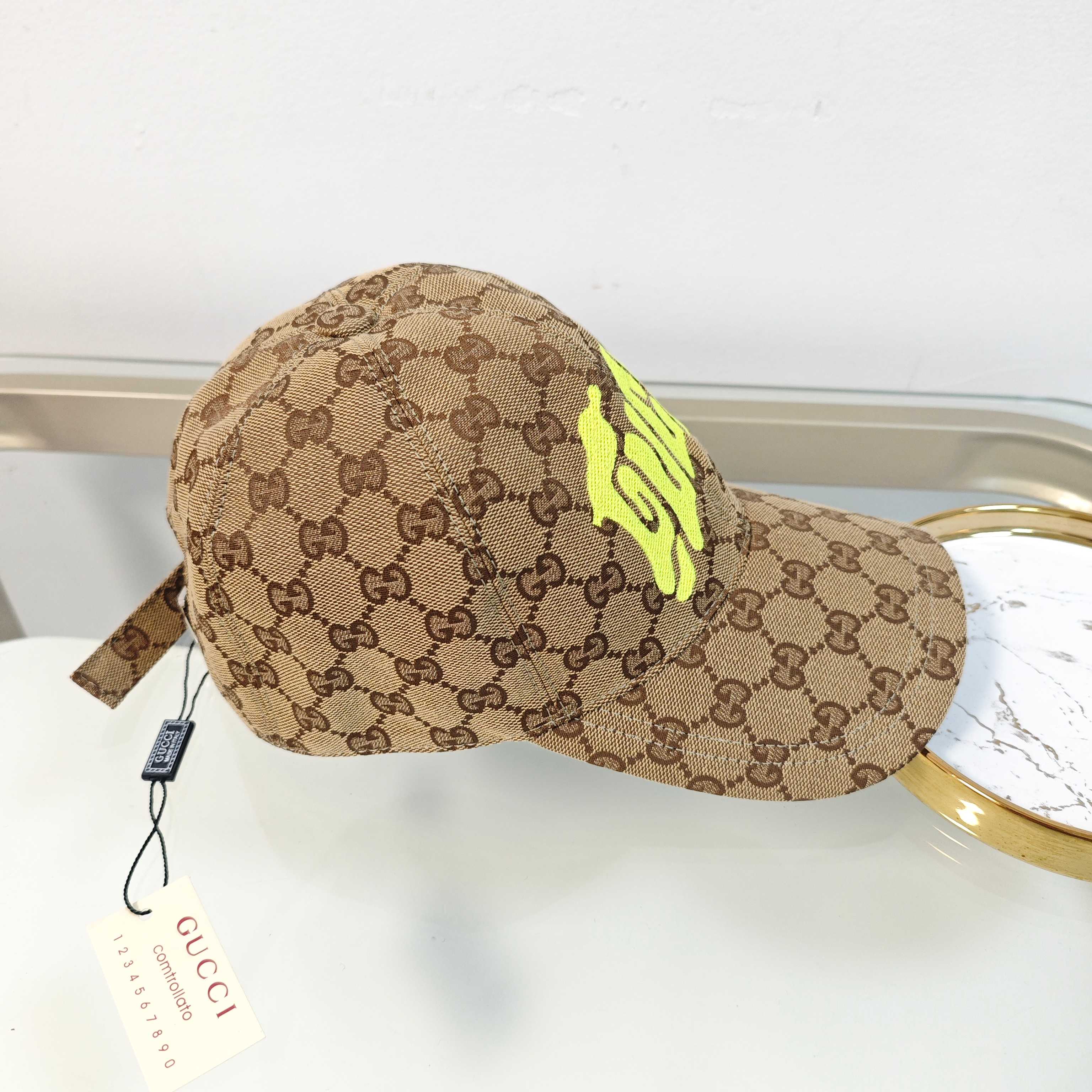 Graffiti print baseball cap