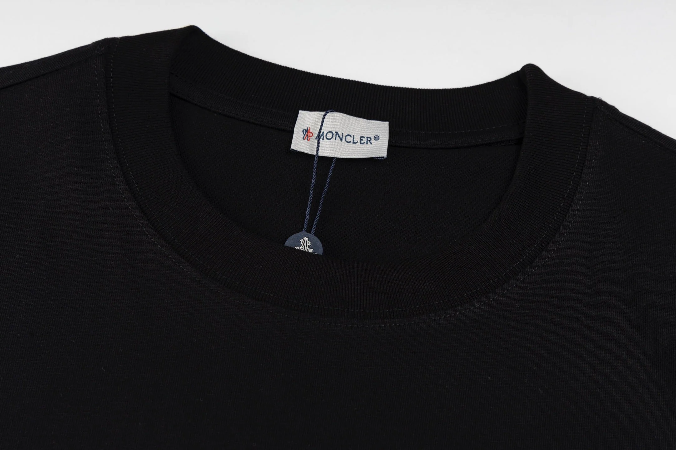 Fashion flocked cotton T-shirt