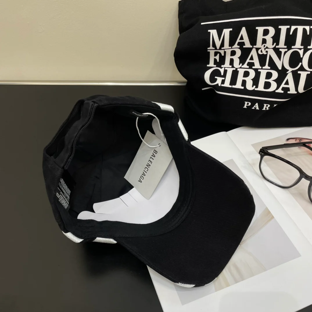 Embroidered lettering baseball cap