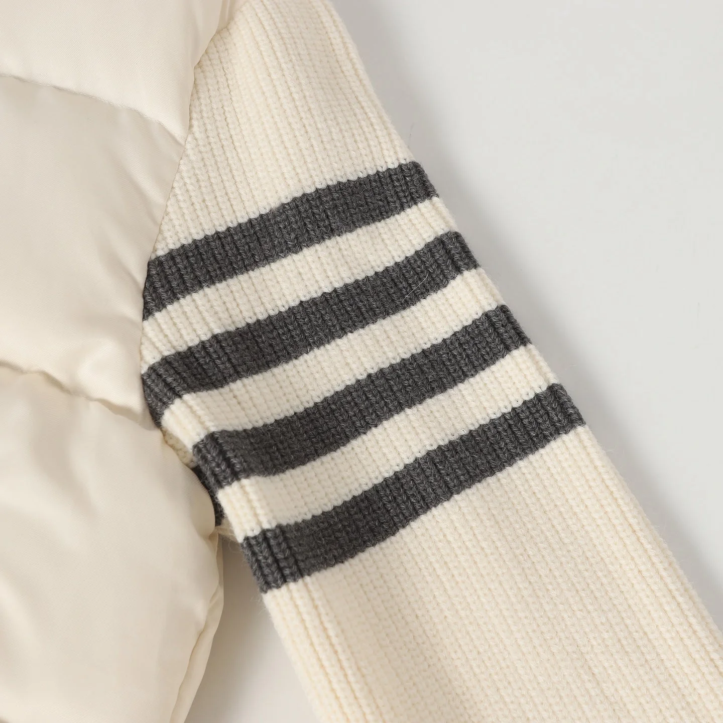 Knitted stand collar down jacket