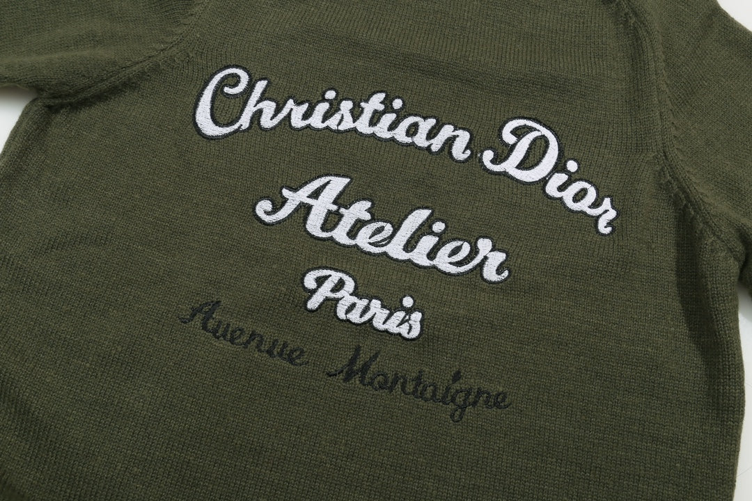 Knitted embroidered cashmere sweatshirt