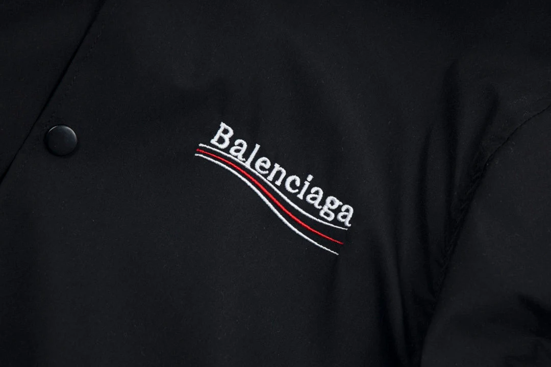 Embroidered Wave Button Jacket