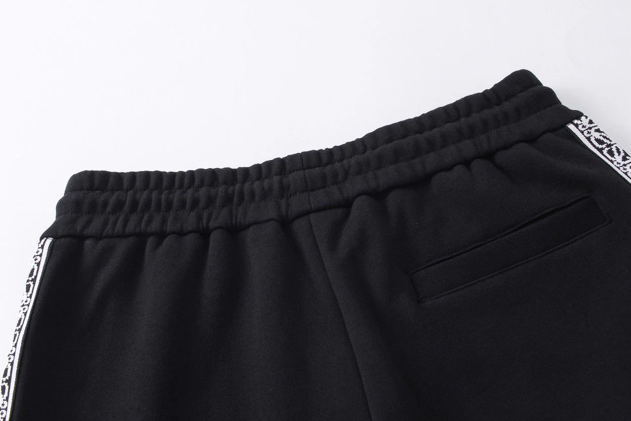 Three-dimensional embroidery trousers