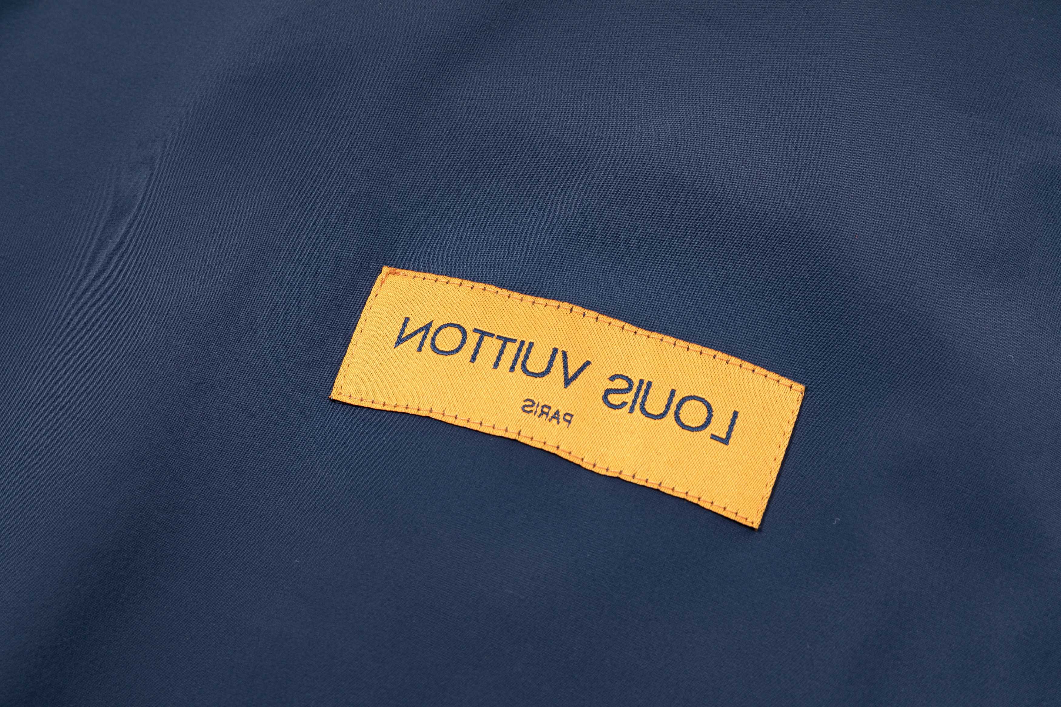 Nylon printed jacket