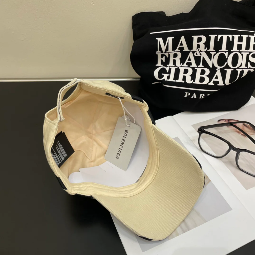 Embroidered lettering baseball cap