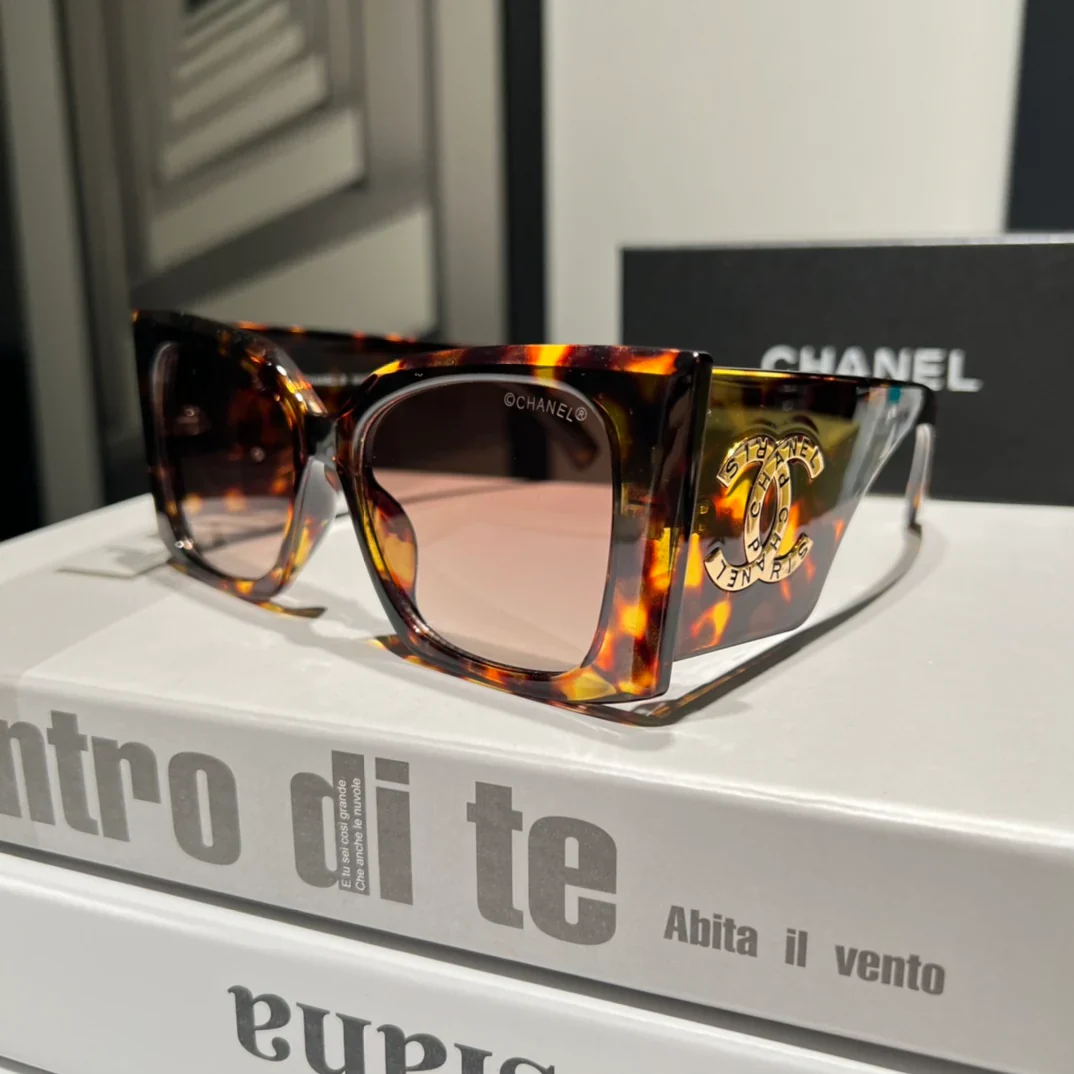 7 colors of fashionable and casual high-end sunglasses  8423