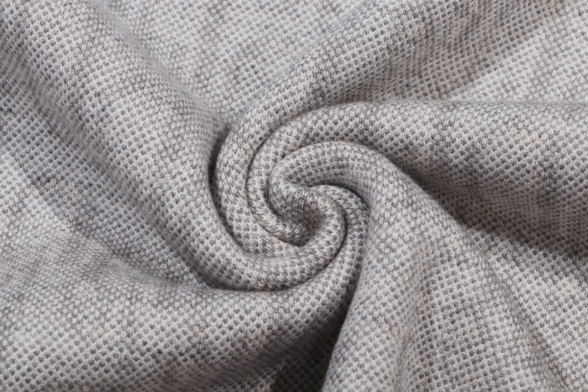 Knitted cashmere sweatshirt