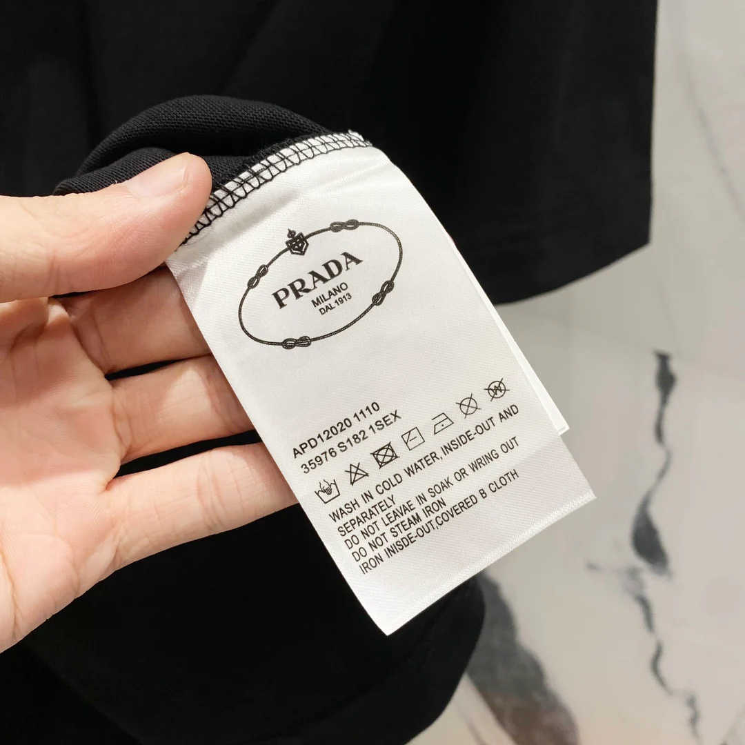 Fashion patch cotton T-shirt