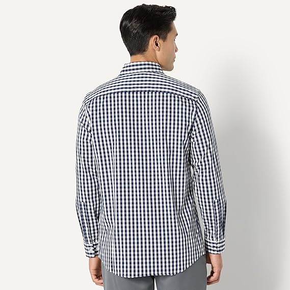 Men's slim-fit, long-sleeved, wrinkle-free, stretch dress shirt