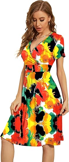 Women's Summer Short-Sleeve Casual Dress, V-Neck Floral Party Dress, with Pockets