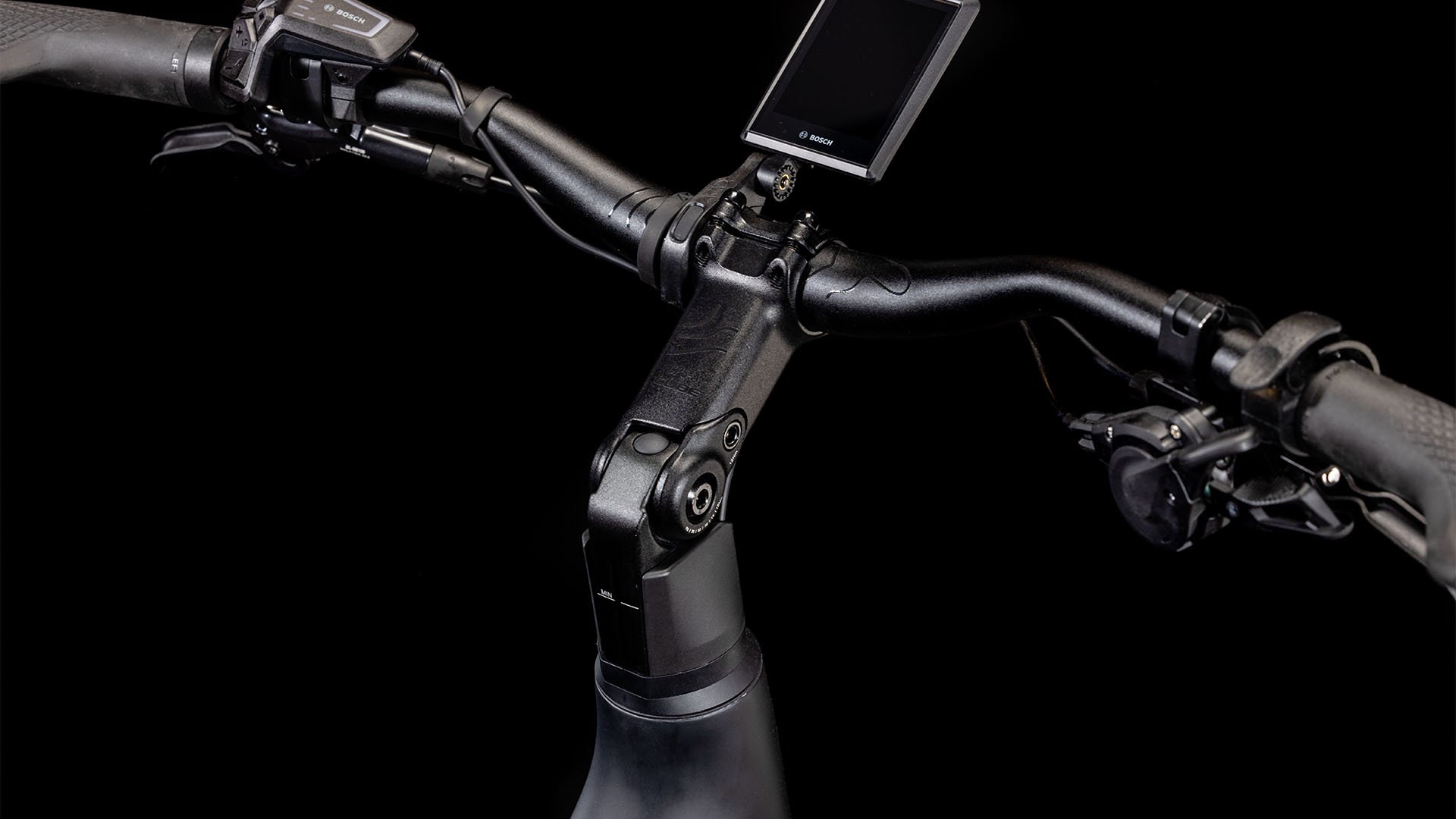 Cube Kathmandu Hybrid C:62 SLX 400X carbon'n'black