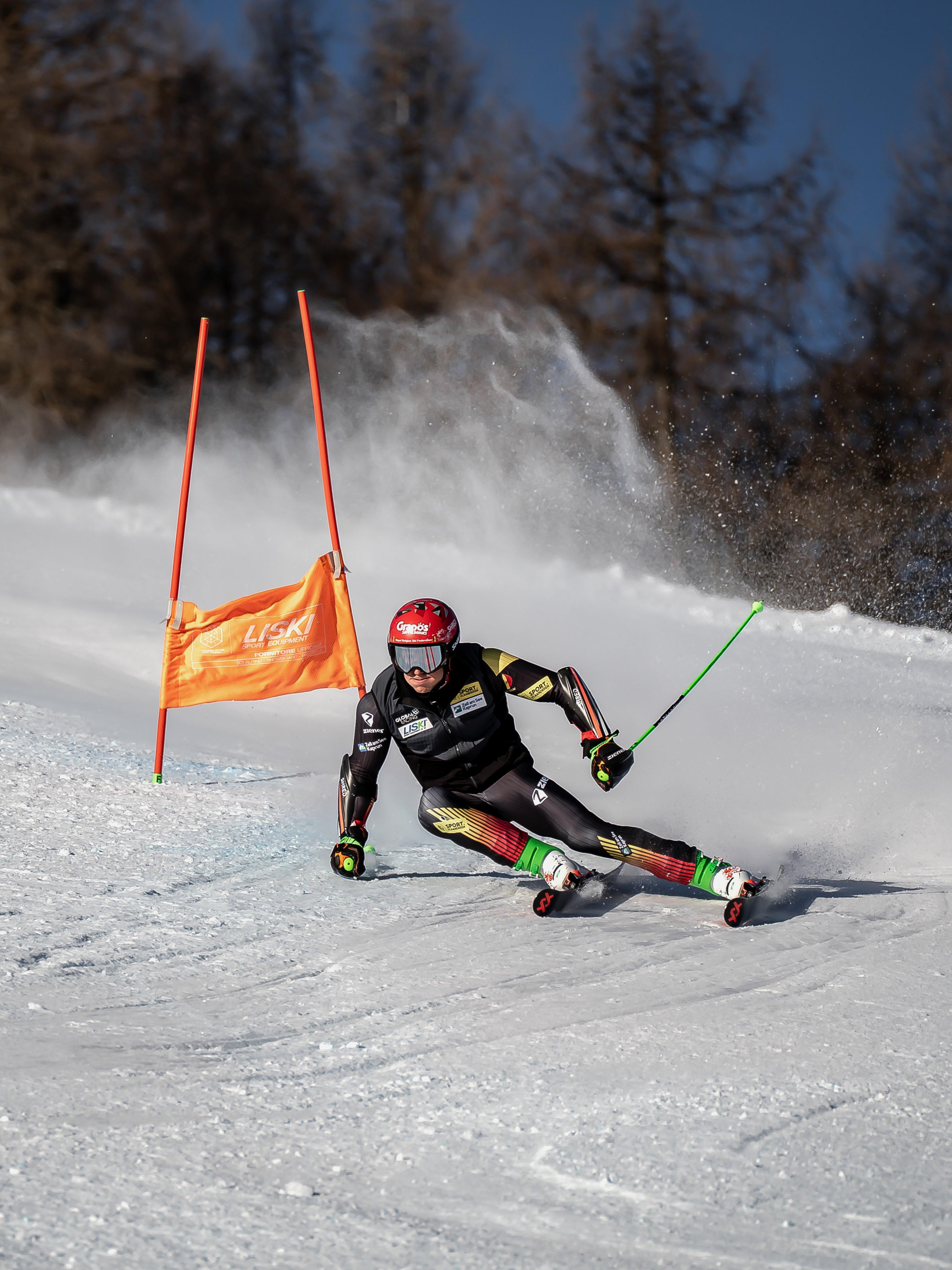 Vlkl Racetiger Gs R Wc Fis W/ Plate Skis 2025