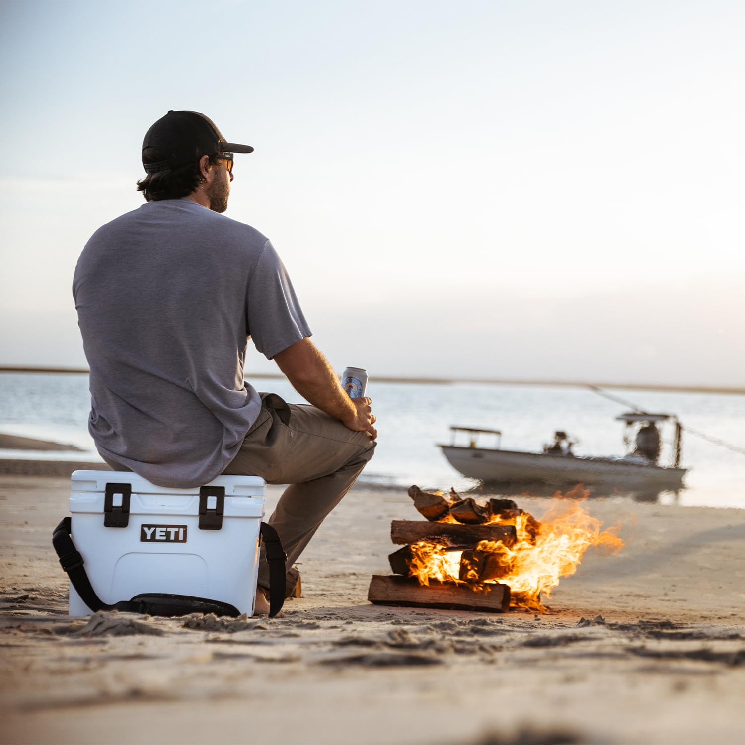 YETI Roadie 15 Hard Cooler with DoubleDuty Shoulder Strap(Meet the most compact hard cooler in our lineup.)
