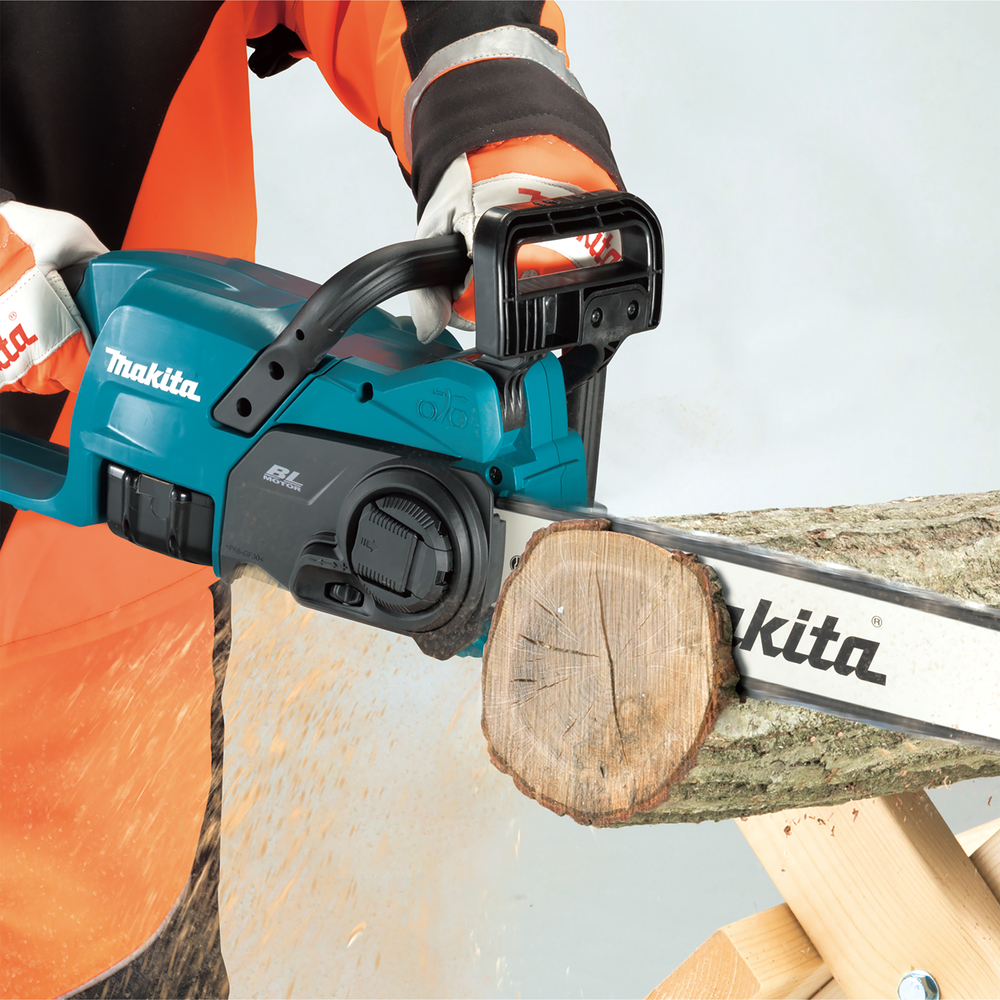 Makita Chain Saw LXT ®DUC357