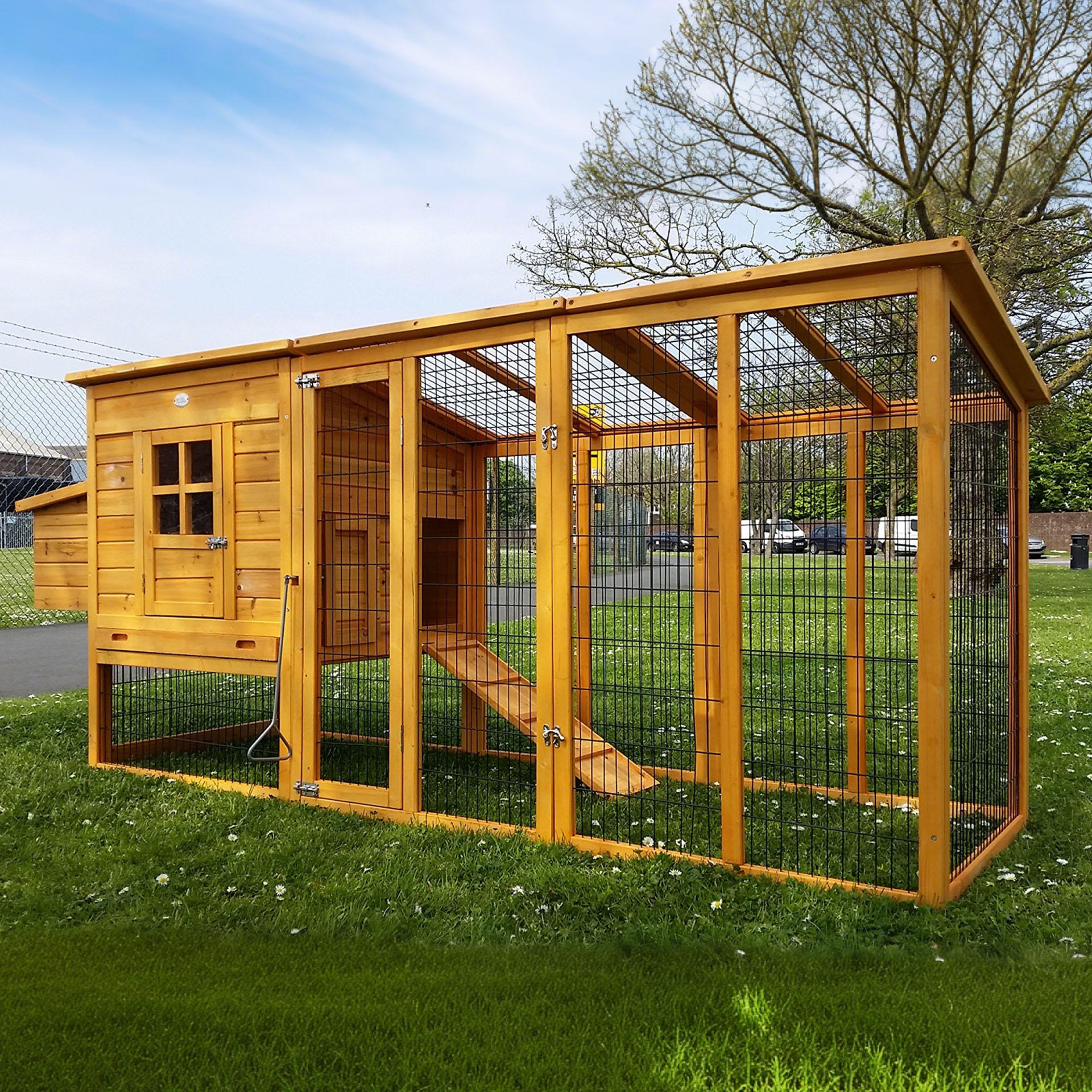 Eggshell Large XXL Windsor 3mm Welded & Coated Wire Chicken Coop Hen House Ark Poultry Run Nest Box Rabbit Hutch 5 to 8 birds