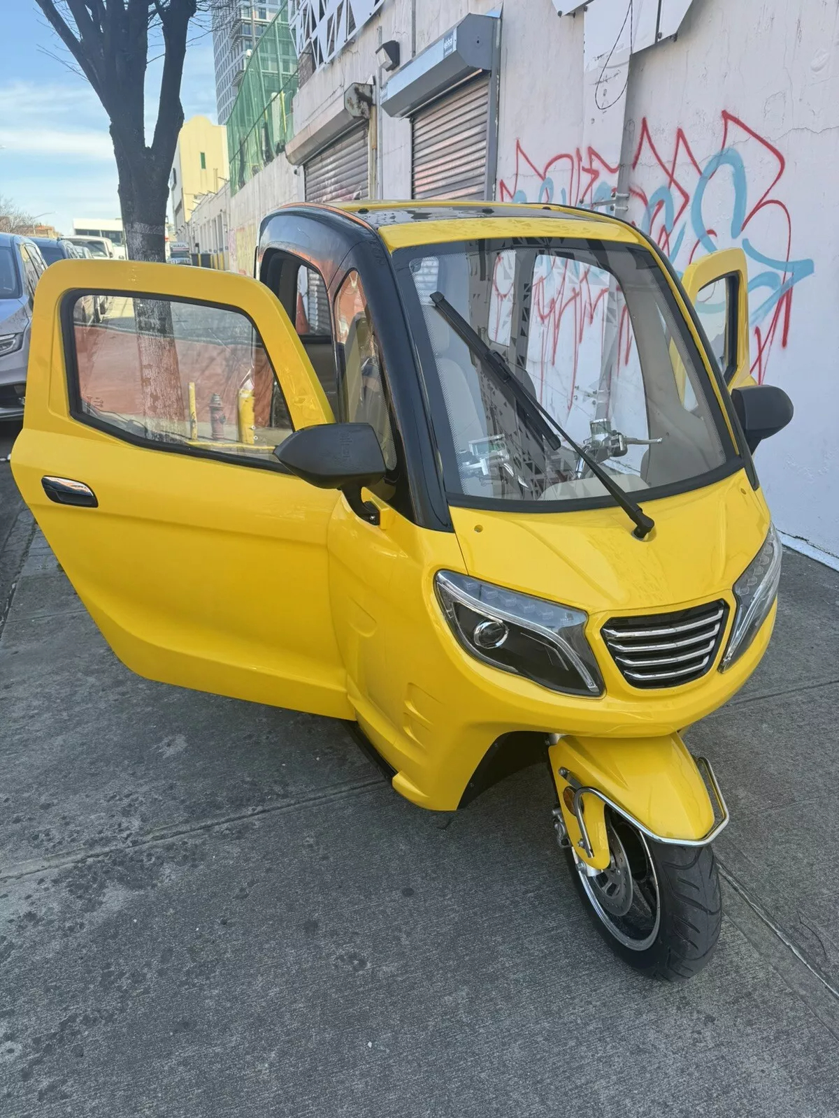 Lemos Electric Power Scooter Formula 1 Trike 1500W 60V 35 MPH