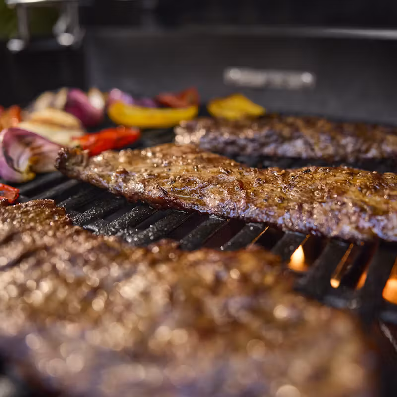 Weber Spirit® EP-325 Gas Grill Stealth® Edition (Natural Gas)