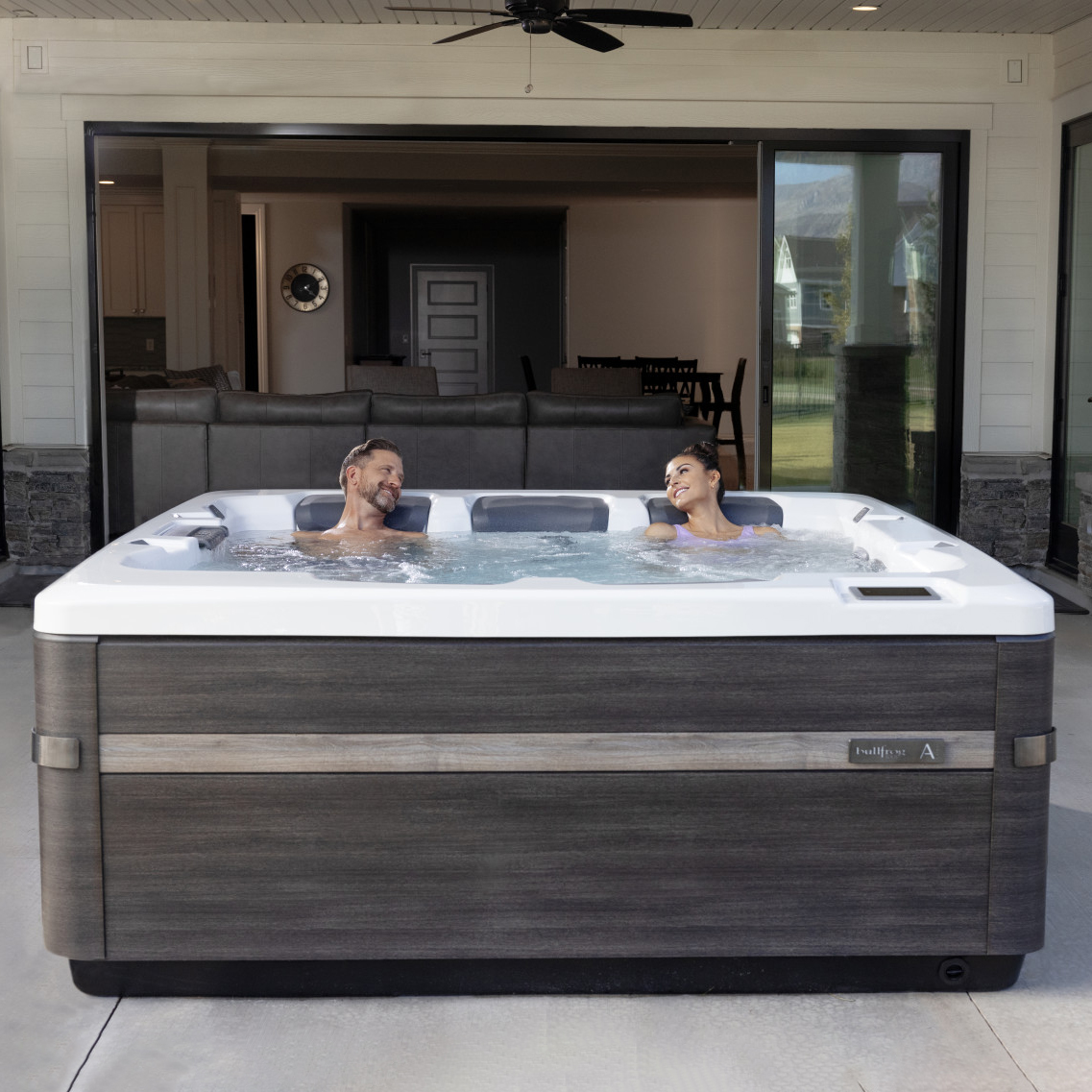 All New 2023 BULLFROG SPAS hot tub Series Select ,A5/A6/A7/A8.