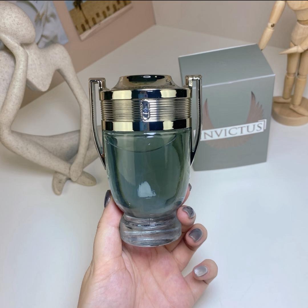 D095 :Paco Rabanne Invictus Eau de Toilette（7-12 work day deliver）