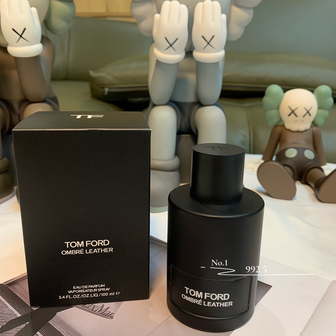 D090：TOM FORD Ombré Leather Eau de Parfum Spray 100ml