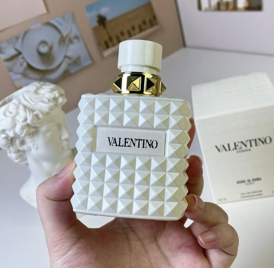 D104: Born In Roma Donna Rendez-Vous Ivory EDP 100ML