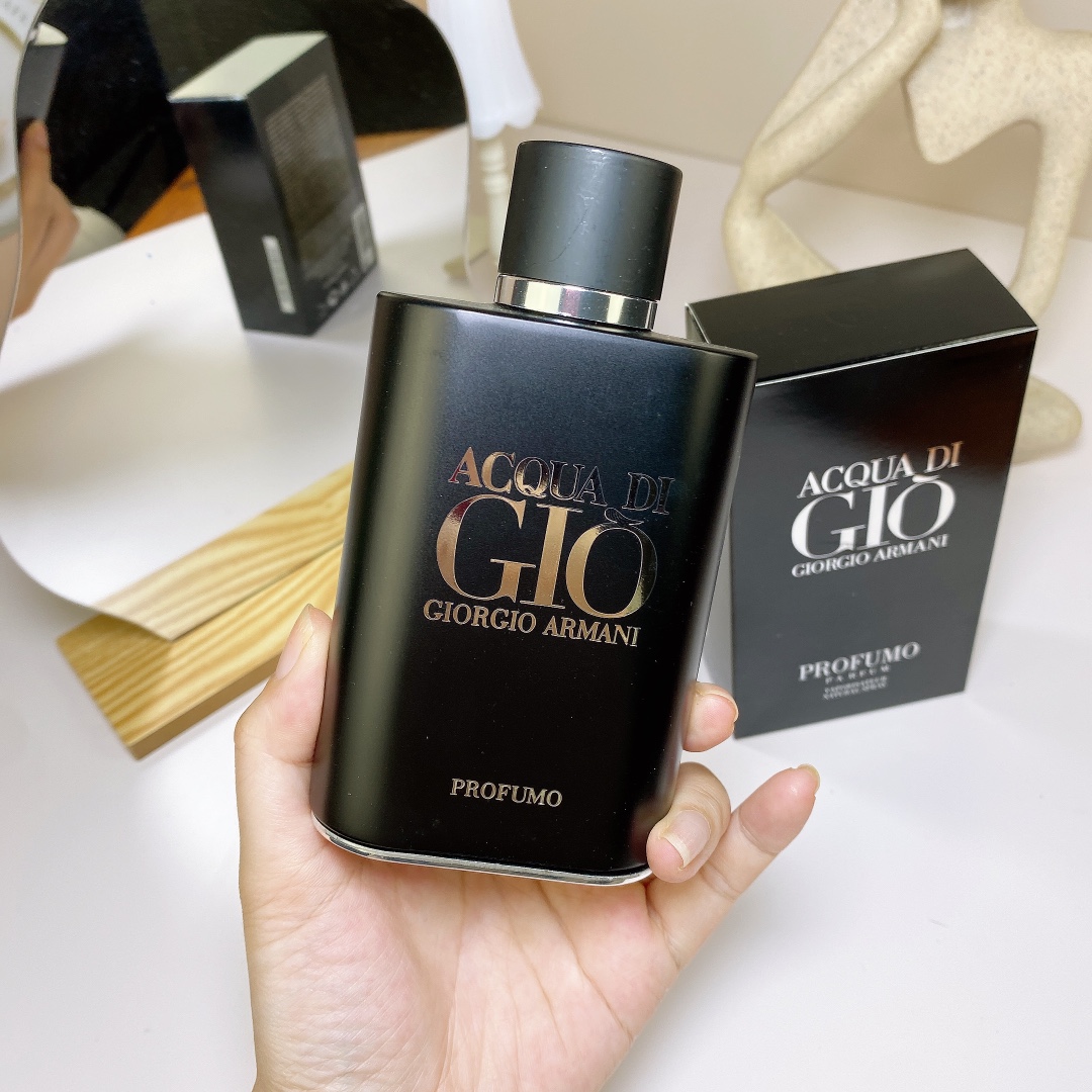 D050：Giorgio Armani Acqua Di Giò Profumo Parfum Spray 100ml