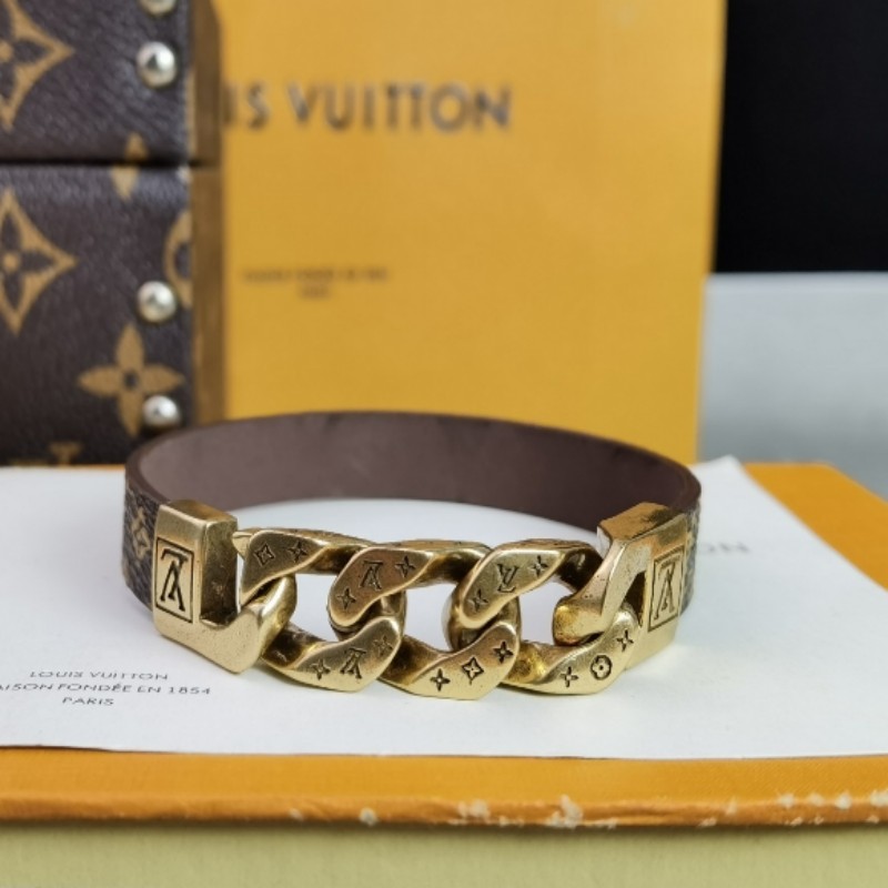 LV Jewelry