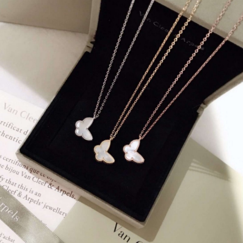 Van Cleef & Arpels Jewelry Blind Box