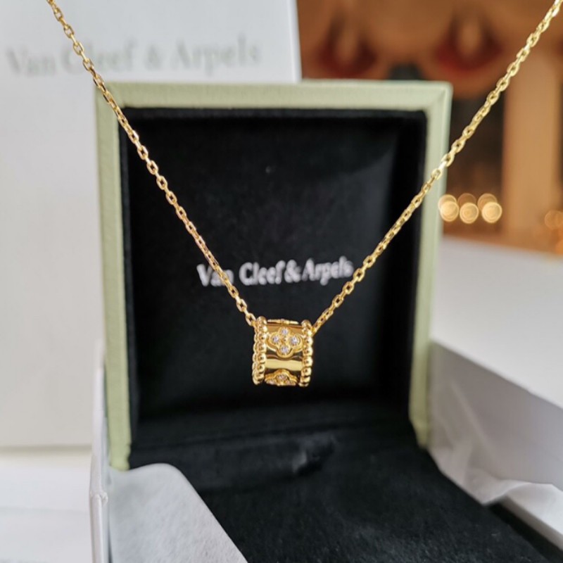 Van Cleef & Arpels Jewelry