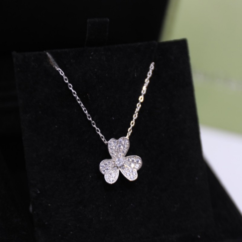 Van Cleef & Arpels Jewelry