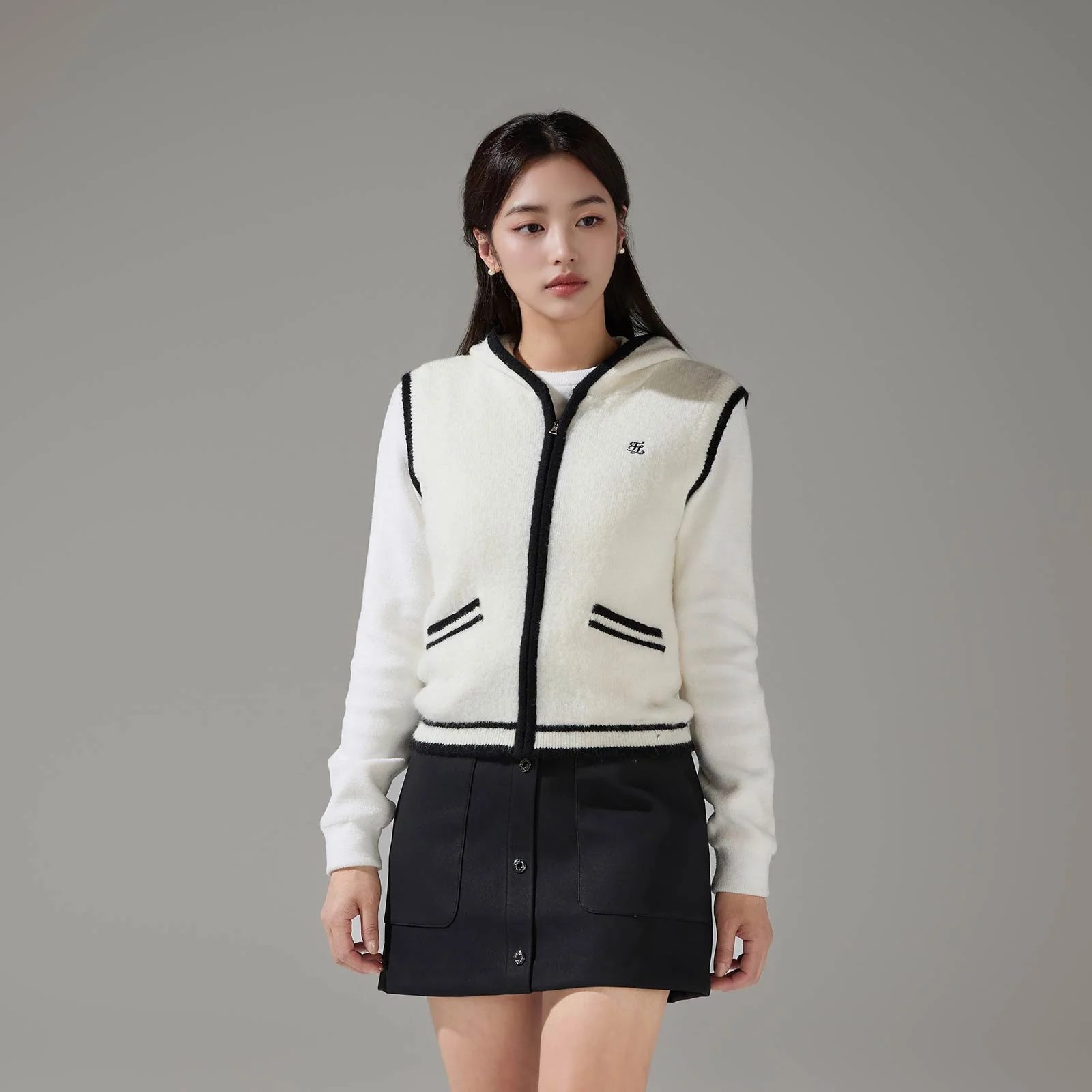 Suede Bonded Skirt (Black)