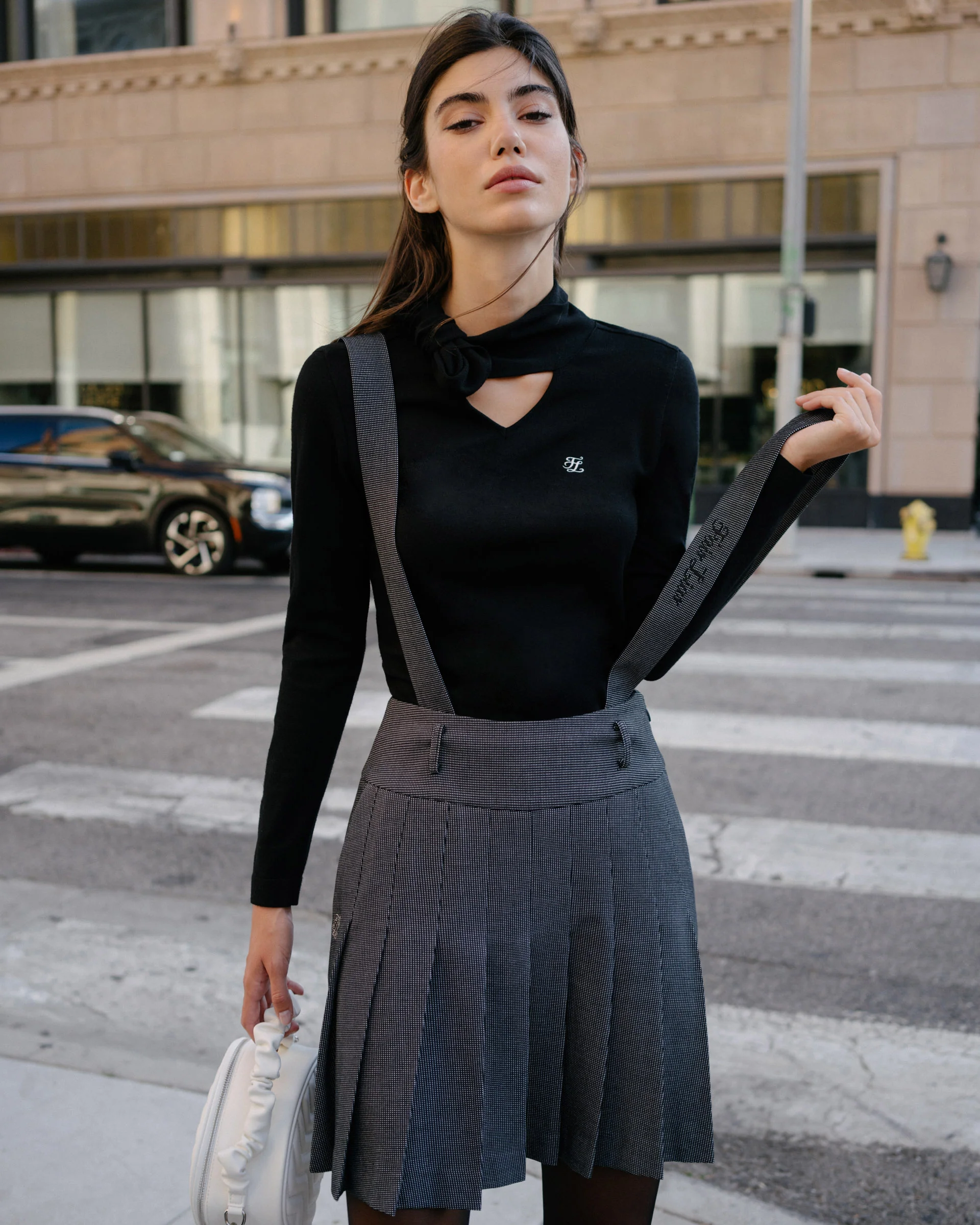 Neck Ribbon Knit Pullover (Black)